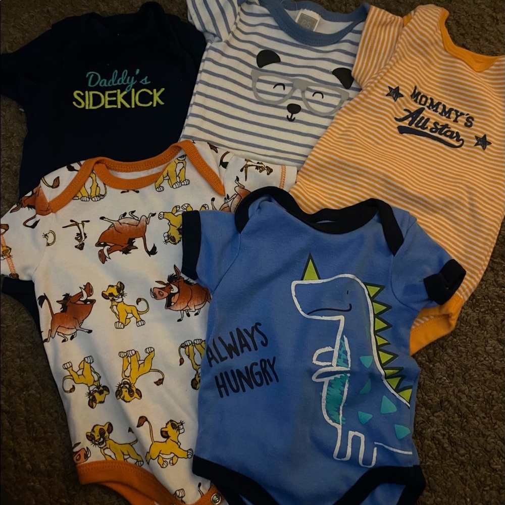 0 to 3 month onesies